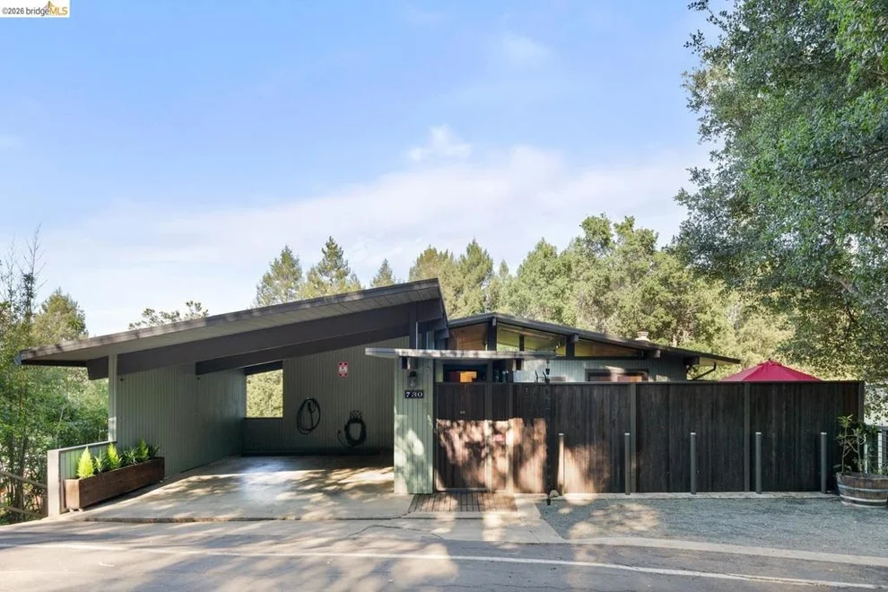 Unit for sale at 730 Wildcat Canyon Rd, Berkeley, CA 94708
