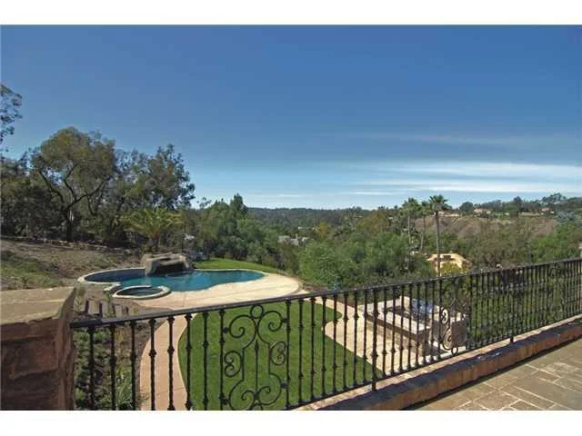 Unit for sale at 6146 Calle Camposeco Street, Rancho Santa Fe, CA 92067
