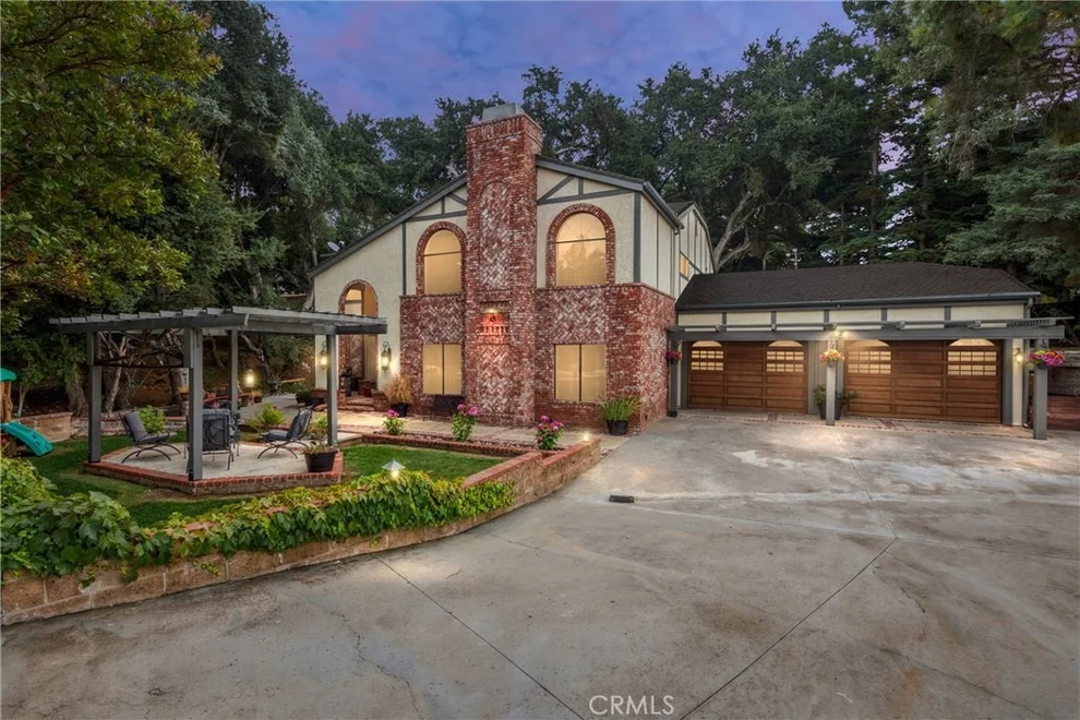 Unit for sale at 13515 Oak Mountain, Yucaipa, CA 92399