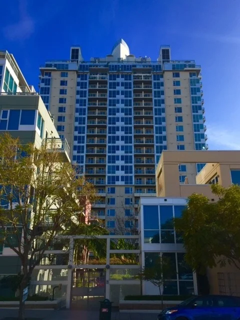 Unit for sale at 300 W Beech, San Diego, CA 92101