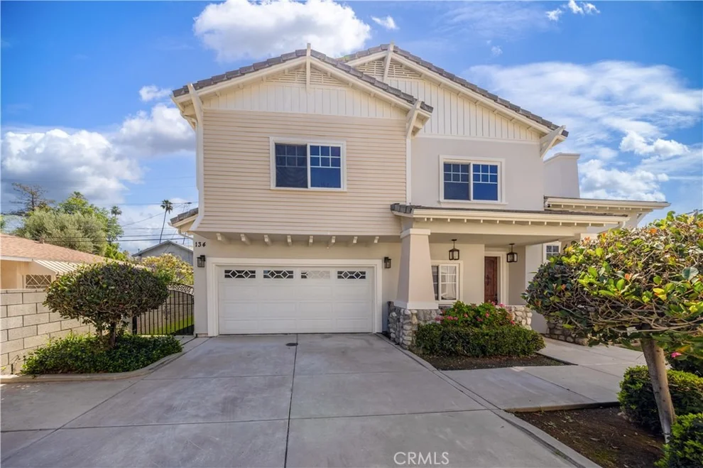 Unit for sale at 134 S Greenwood, Pasadena, CA 91107