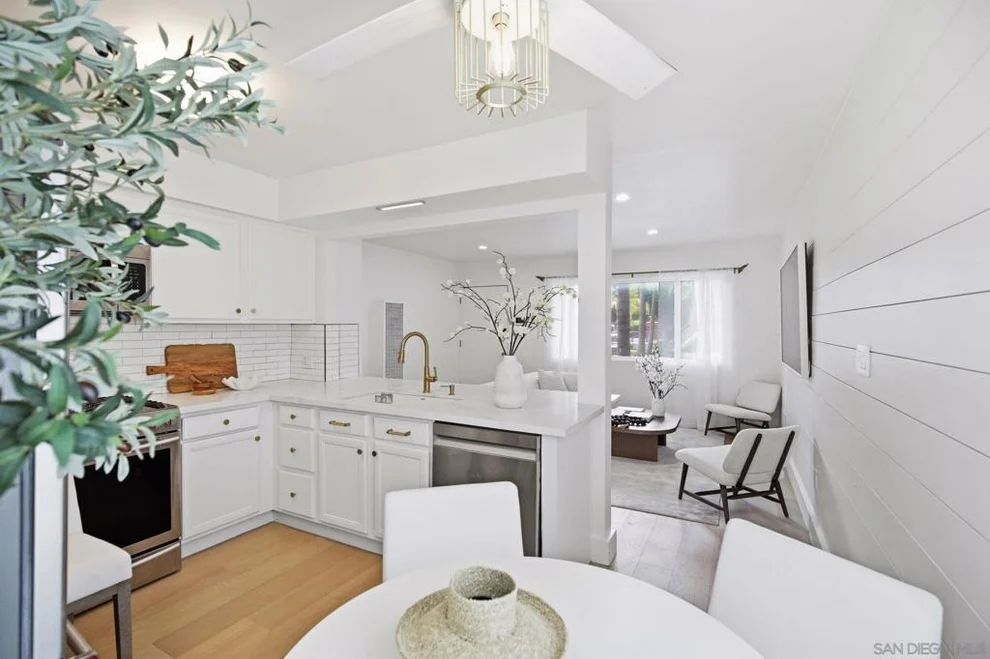 Unit for sale at 3932 9th Ave, San Diego, CA 92103