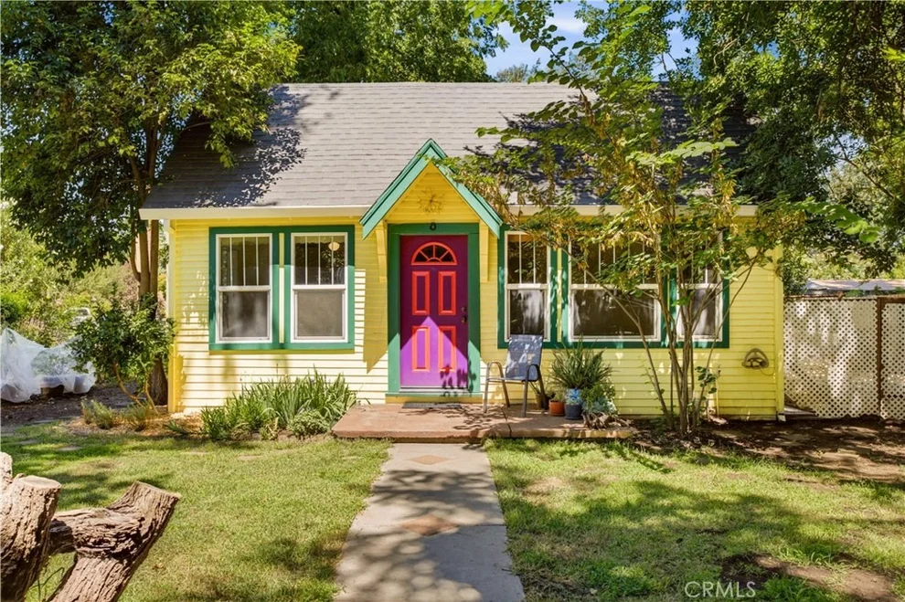 Unit for sale at 146 W 7th Avenue, Chico, CA 95926