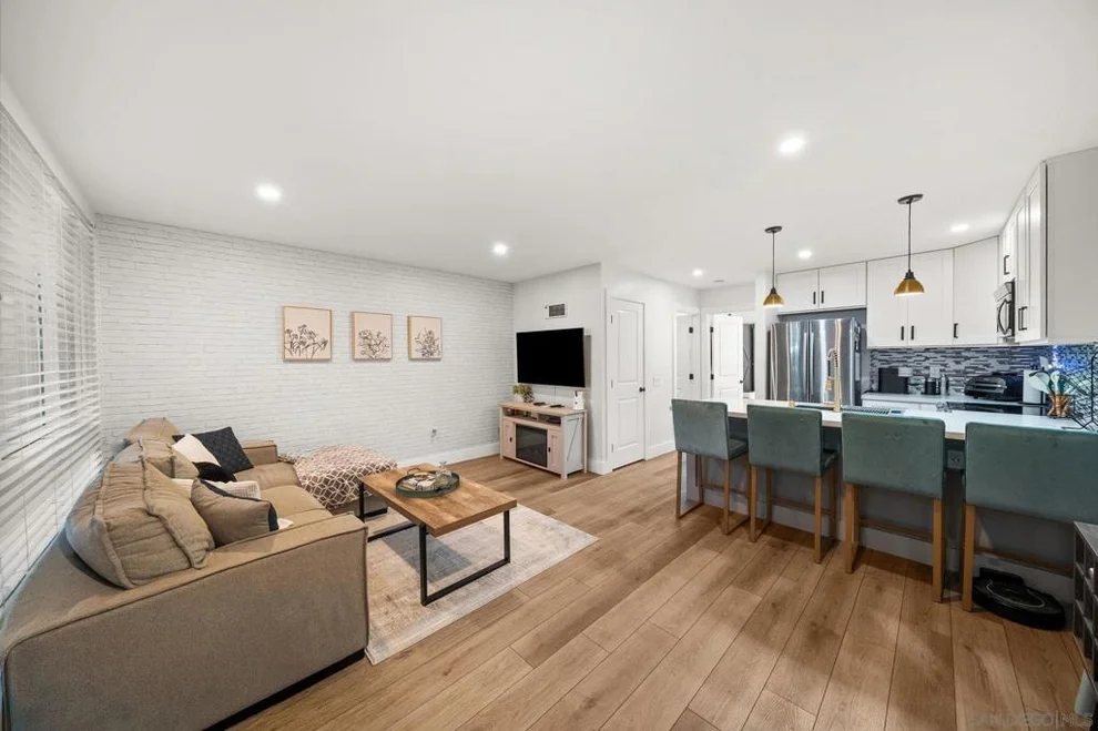 Unit for sale at 1124 Eureka, San Diego, CA 92110