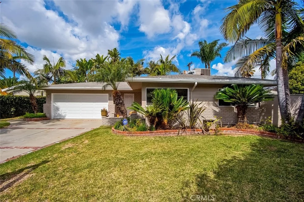 Unit for sale at 6103 E Scrivener Street, Long Beach, CA 90808