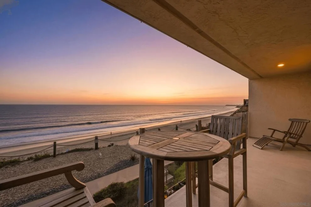 Unit for sale at 441 S Sierra, Solana Beach, CA 92075