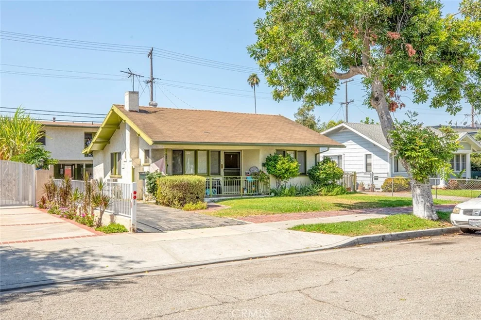 Unit for sale at 434 W Elk, Glendale, CA 91204