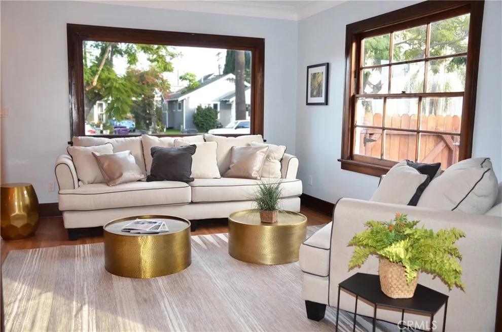 Unit for sale at 367 Coronado Avenue, Long Beach, CA 90814