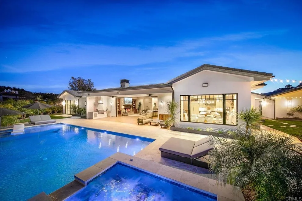 Unit for sale at 30206 8 Au Bon Climat Court, Bonsall, CA 92003