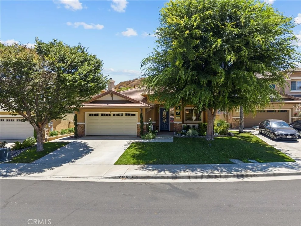 Unit for sale at 21152 Cross Creek, Saugus, CA 91350