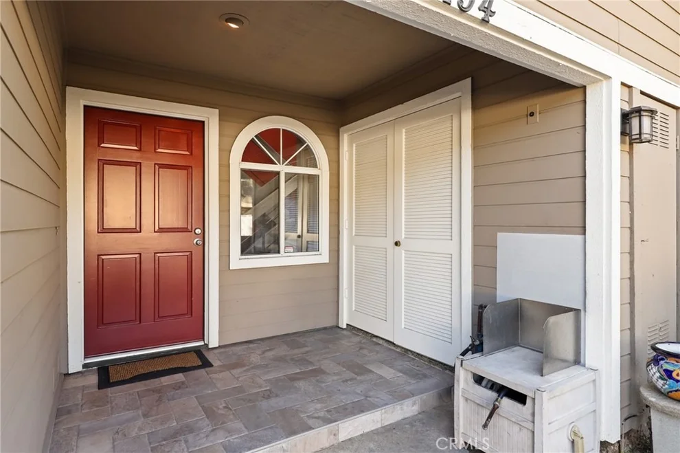 Unit for sale at 22194 Caminito Laureles, Laguna Hills, CA 92653