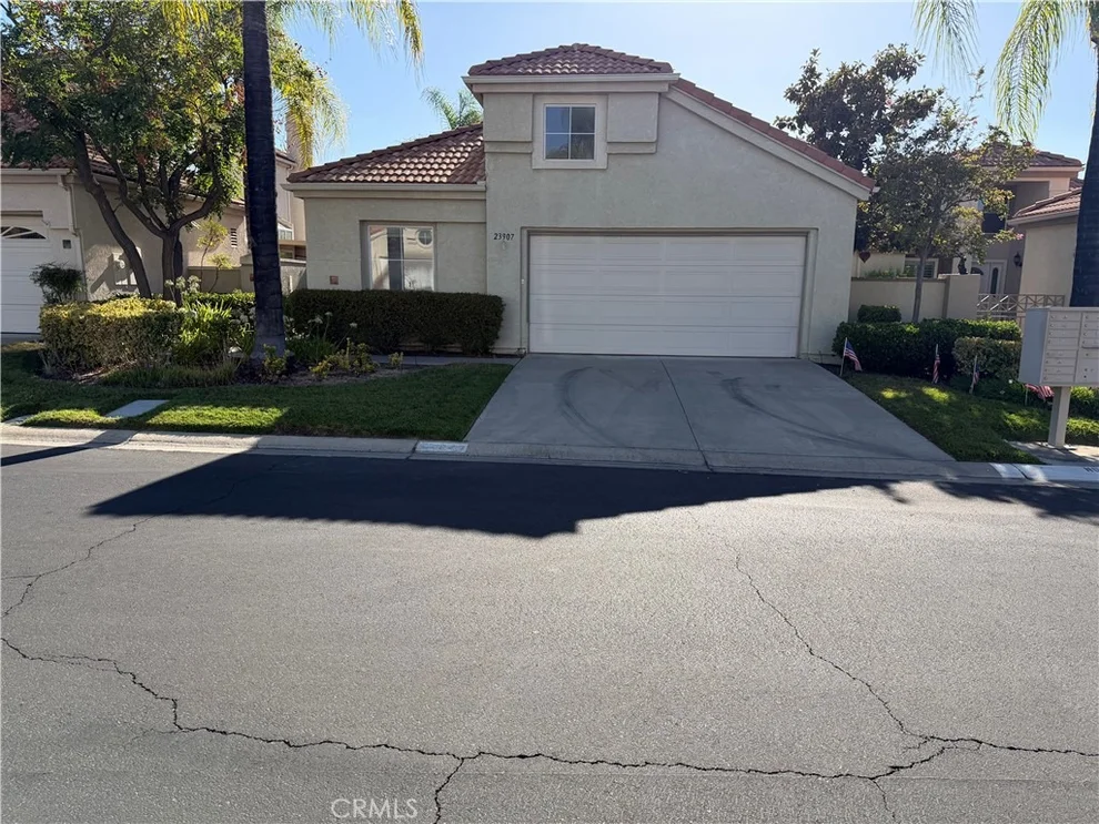 Unit for sale at 23907 Corte Emerado, Murrieta, CA 92562