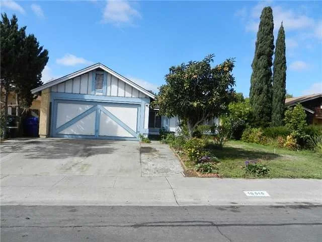 Unit for sale at 10510 Parkdale Avenue, San Diego, CA 92126