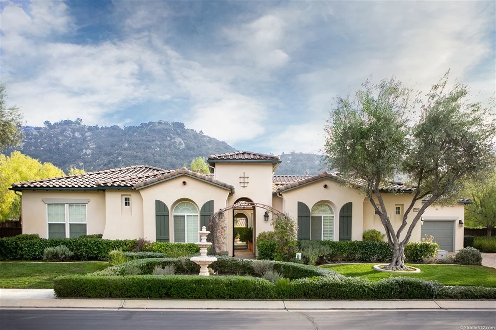 Unit for sale at 27236 Saint Andrews Lane, Valley Center, CA 92082