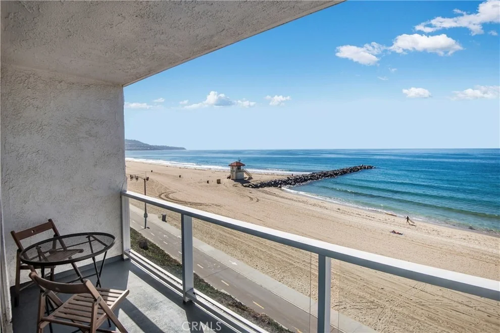 Unit for sale at 615 Esplanade, Redondo Beach, CA 90277