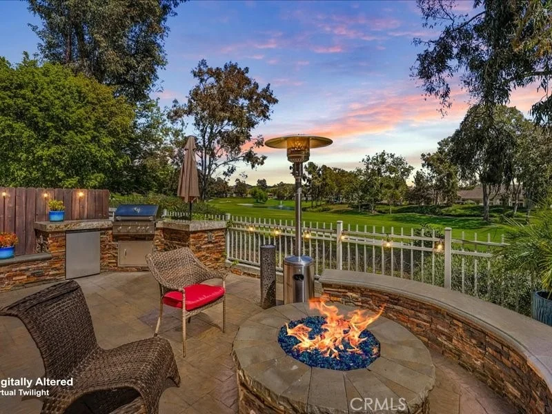 Unit for sale at 16 Cuervo, Rancho Santa Margarita, CA 92688