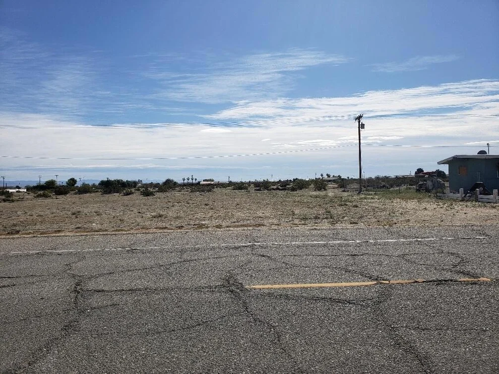 Unit for sale at 2328 Marina Drive, Thermal, CA 92274