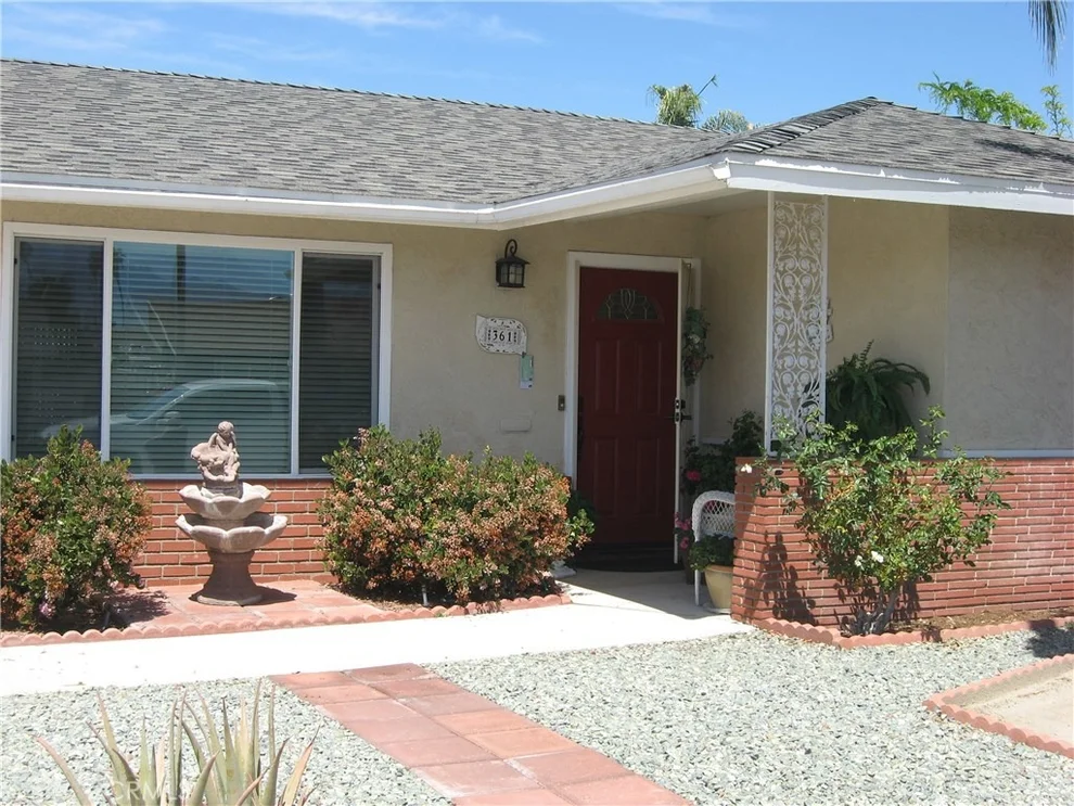 Unit for sale at 361 Rainier Way, Hemet, CA 92543