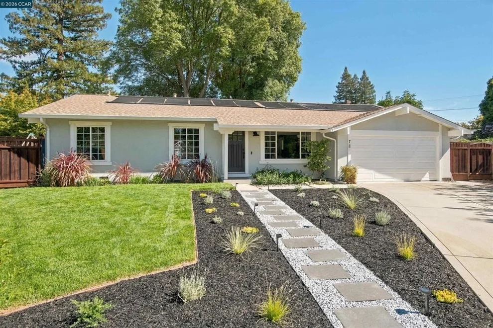 Unit for sale at 7 Beswick Ct, Pleasant Hill, CA 94523