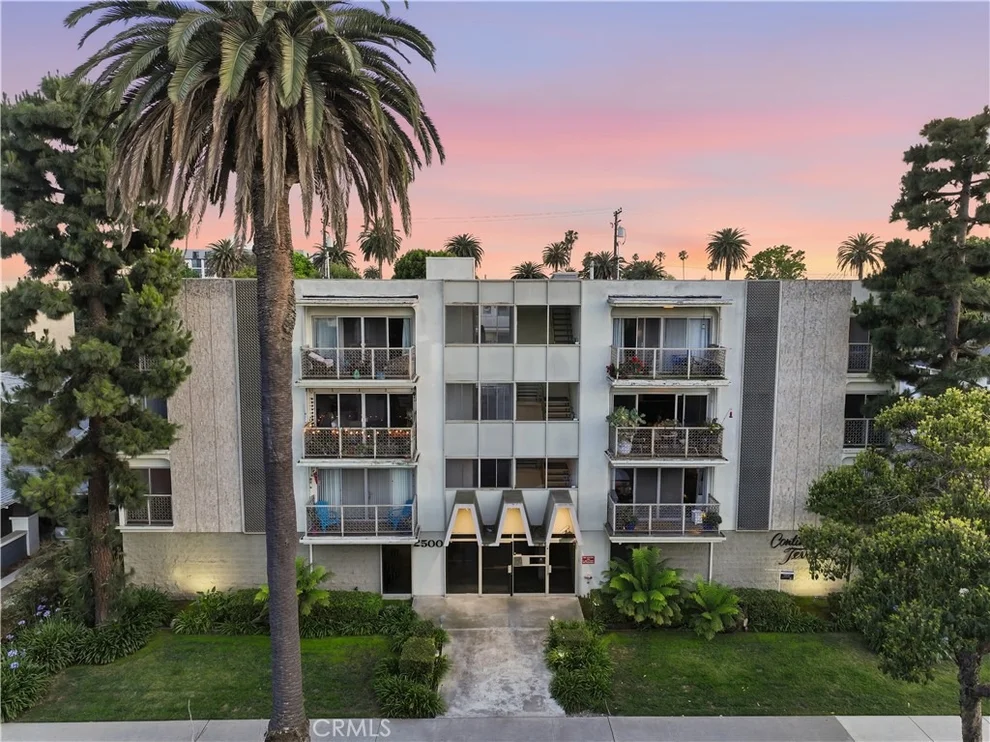Unit for sale at 2500 E 2nd, Long Beach, CA 90803