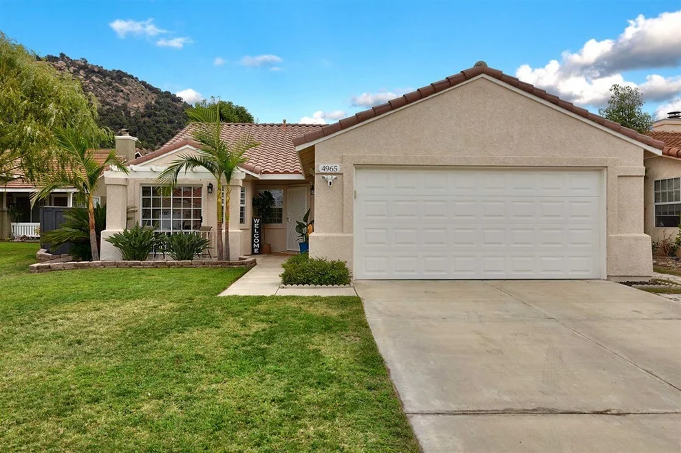 Unit for sale at 4965 Lake Shore Ct, Fallbrook, CA 92028