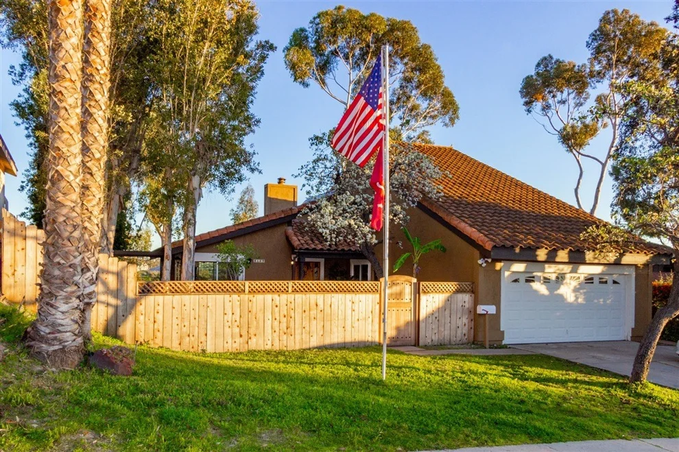 Unit for sale at 4137 Rueda Drive, Tierrasanta, CA 92124
