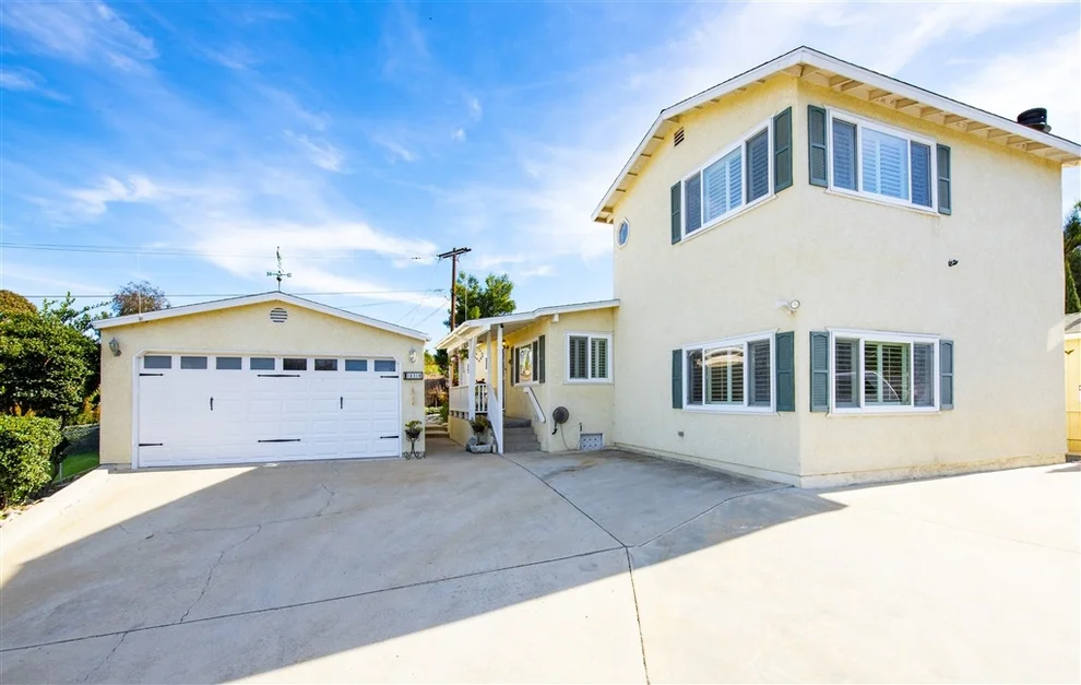 Unit for sale at 12319 Rockcrest Rd, Lakeside, CA 92040