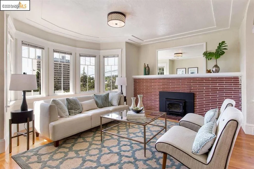 Unit for sale at 112 114 Monte Cresta Ave, Oakland, CA 94611