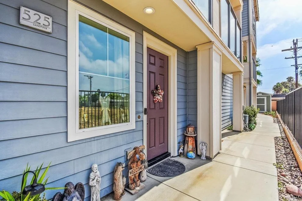 Unit for sale at 525 Sandpiper Way, Imperial Beach, CA 91932
