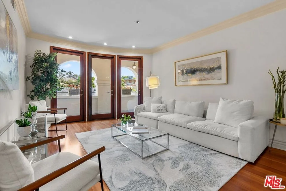 Unit for sale at 10364 Almayo Avenue, Los Angeles, CA 90064