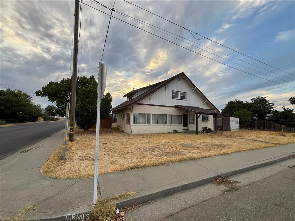 Unit for sale at 434 8th Street, Orland, CA 95963