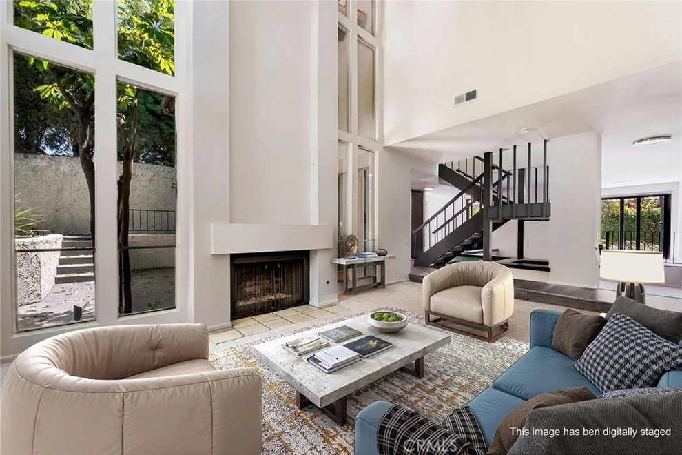 Unit for sale at 4000 Marion Way, Long Beach, CA 90807