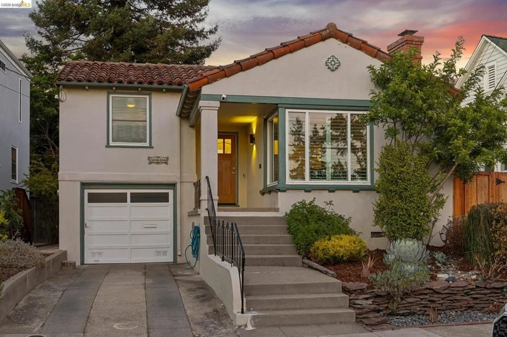 Unit for sale at 3530 Victor Ave, Oakland, CA 94619
