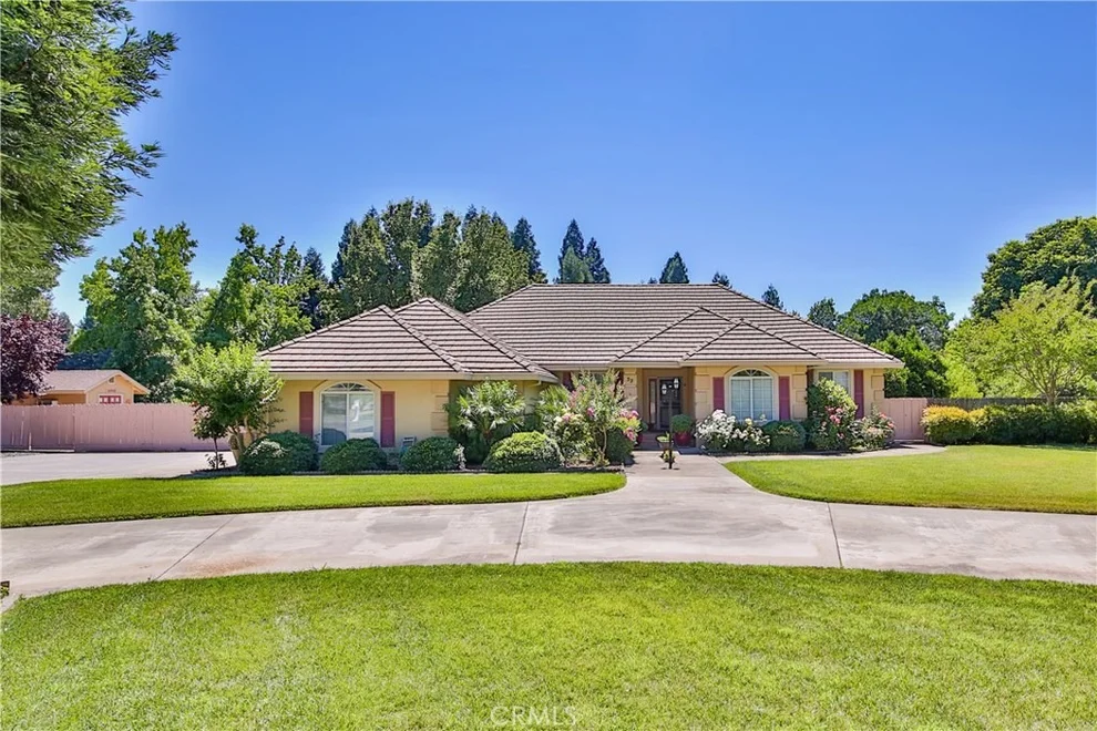 Unit for sale at 32 New Foster Place, Chico, CA 95928