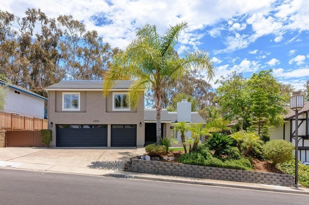 Unit for sale at 10659 Rookwood Dr, San Diego, CA 92131