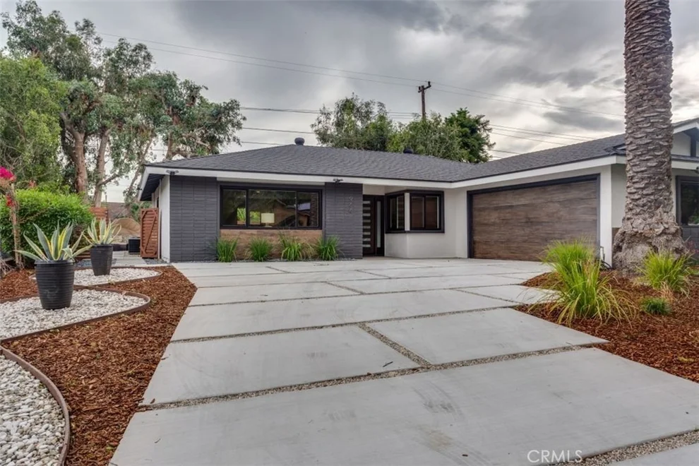 Unit for sale at 944 Orange Avenue, Monrovia, CA 91016