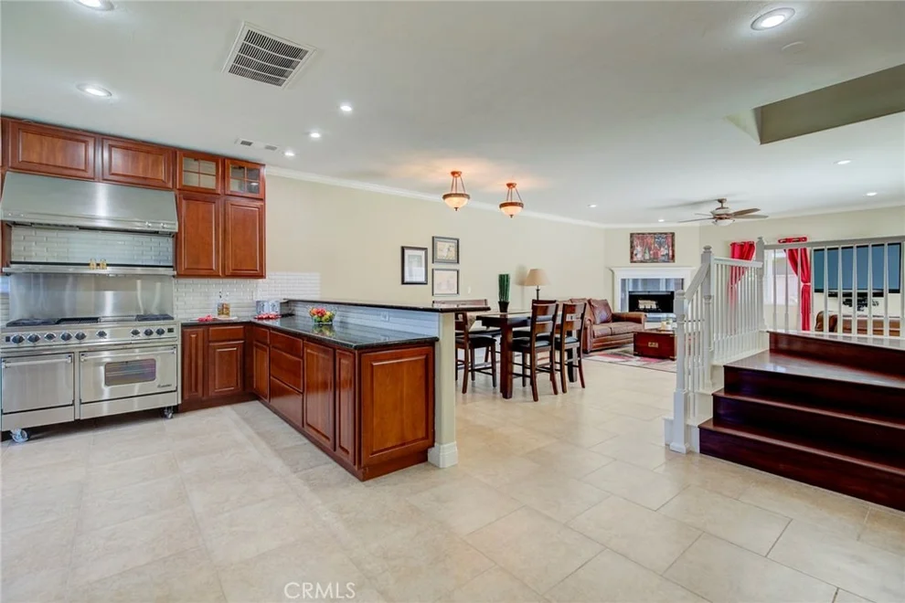 Unit for sale at 3482 Iroquois Avenue, Long Beach, CA 90808