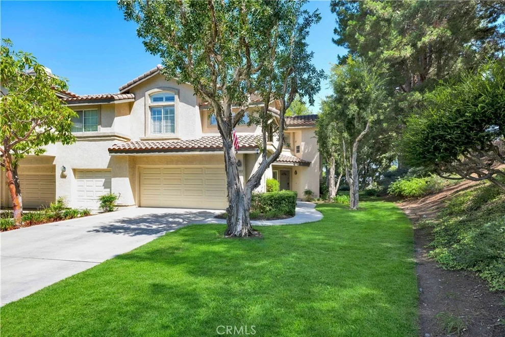 Unit for sale at 7999 E Viewrim, Anaheim Hills, CA 92808