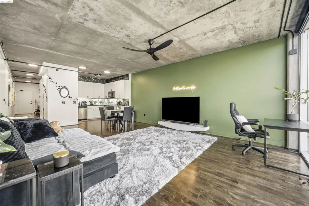 Photo of 311 Oak Street, Oakland, CA 94607