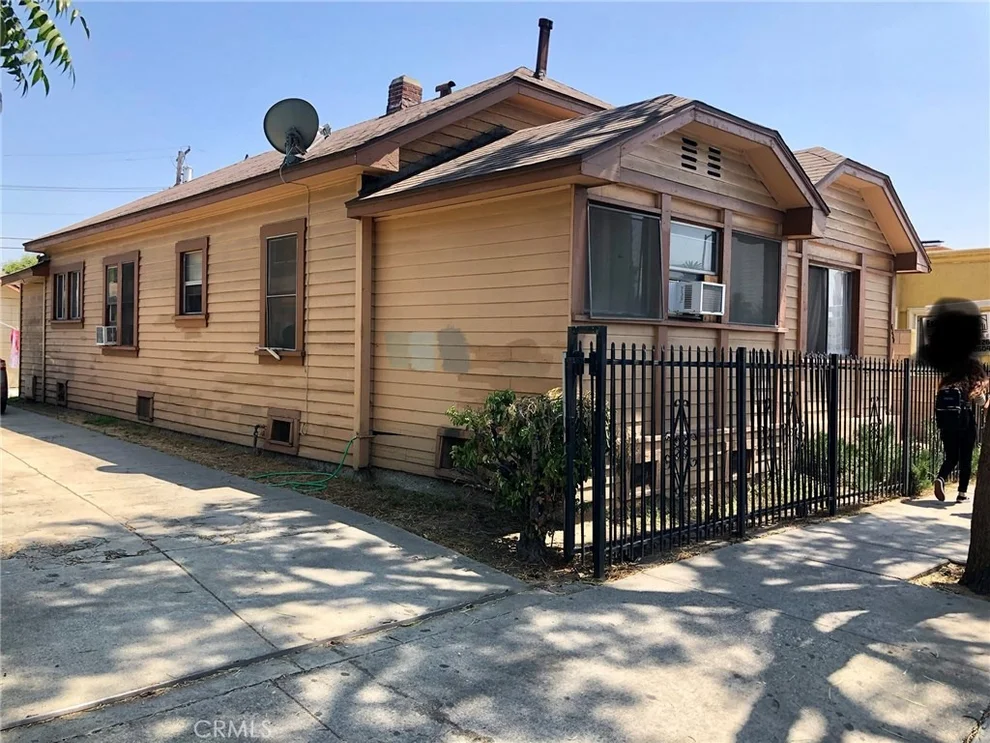 Unit for sale at 6330 Miles Avenue, Huntington Park, CA 90255