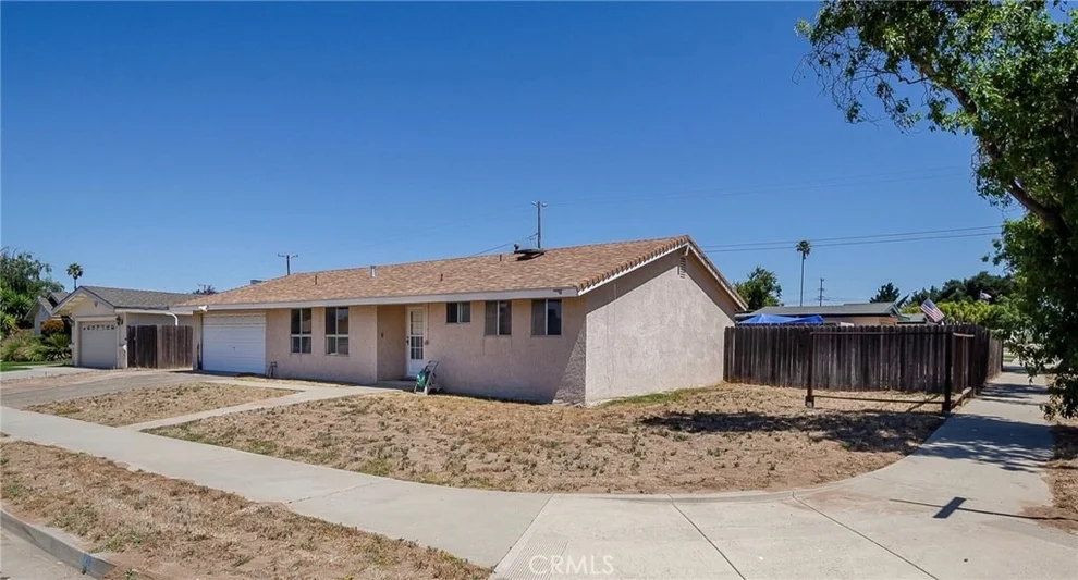 Unit for sale at 997 Via Fargo, Santa Maria, CA 93455