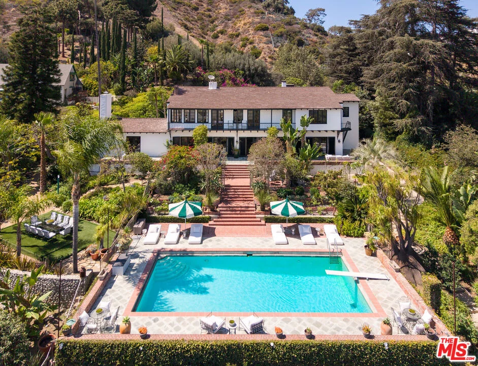 Unit for sale at 2003 La Brea Terrace, Los Angeles, CA 90046