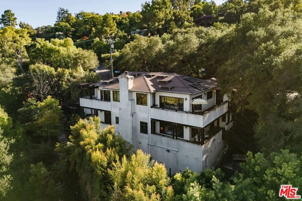 Unit for sale at 1273 Fernwood Pacific Drive, Topanga, CA 90290