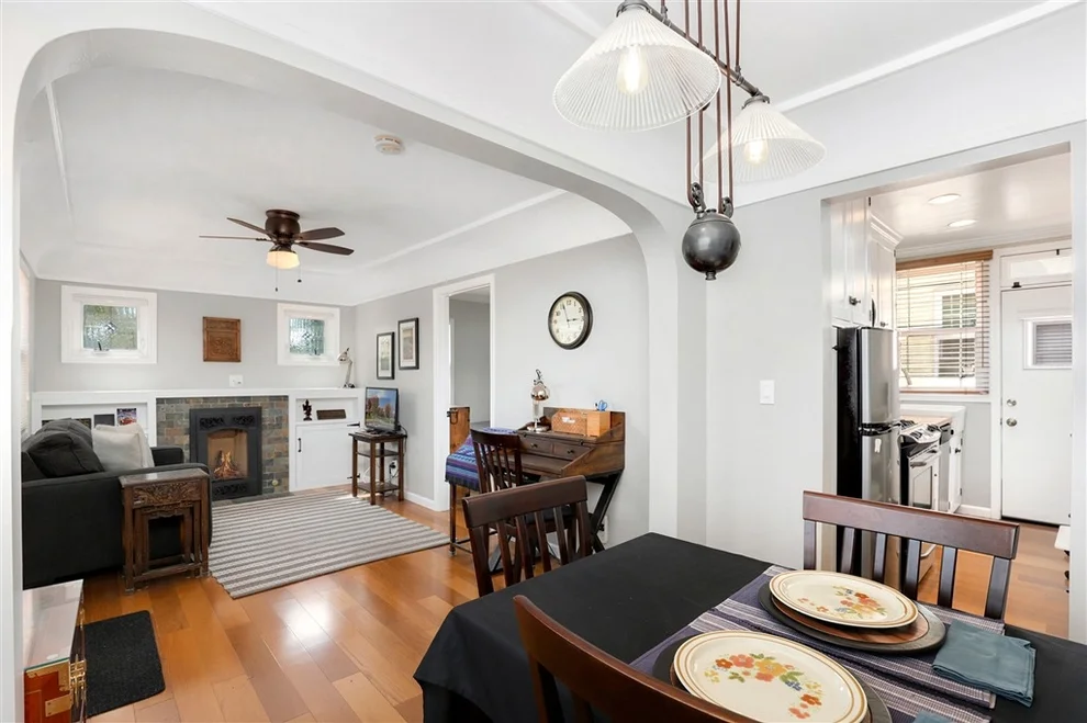 Unit for sale at 4587 Campus Ave, San Diego, CA 92116