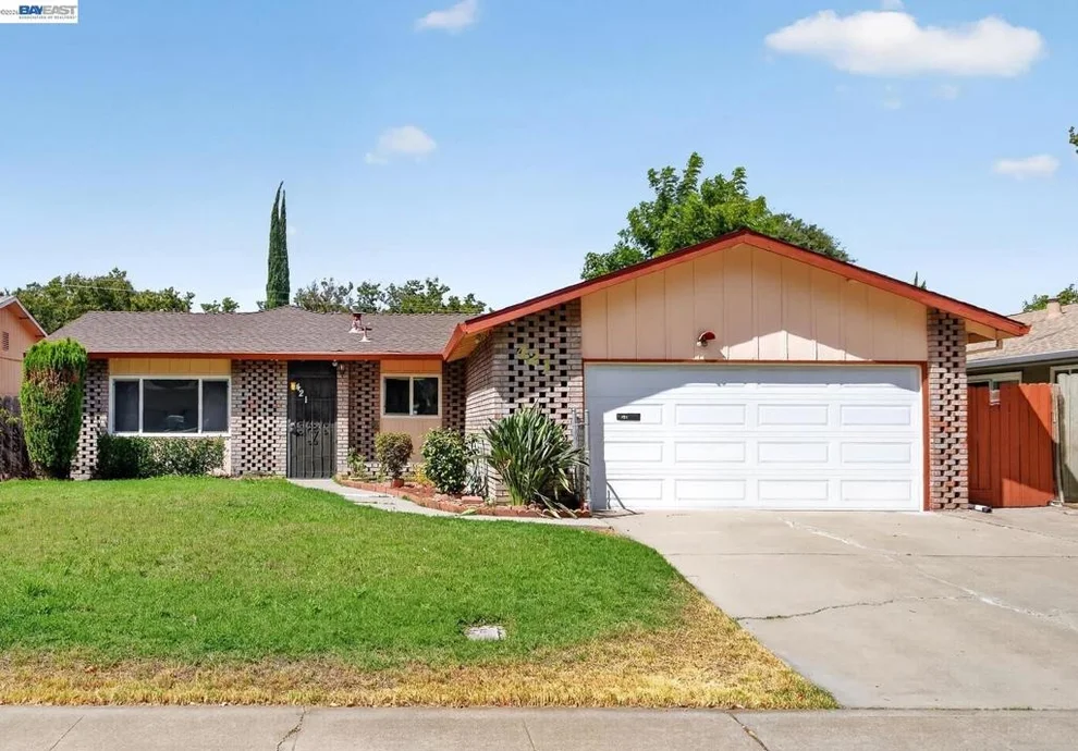Unit for sale at 421 East Serrano Way, Stockton, CA 95207