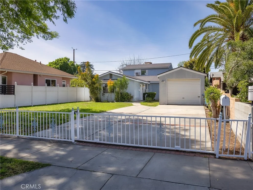 Unit for sale at 1331 N Lamer Street, Burbank, CA 91506