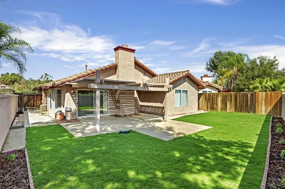 Unit for sale at 1500 Sedona Gln, Escondido, CA 92027