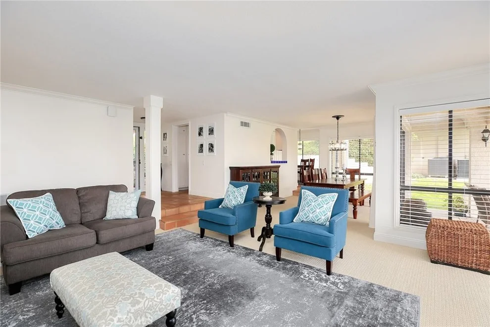 Unit for sale at 22422 Porreras, Mission Viejo, CA 92692