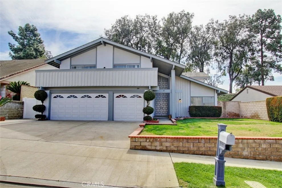 Unit for sale at 280 E Country Hills Drive, La Habra, CA 90631
