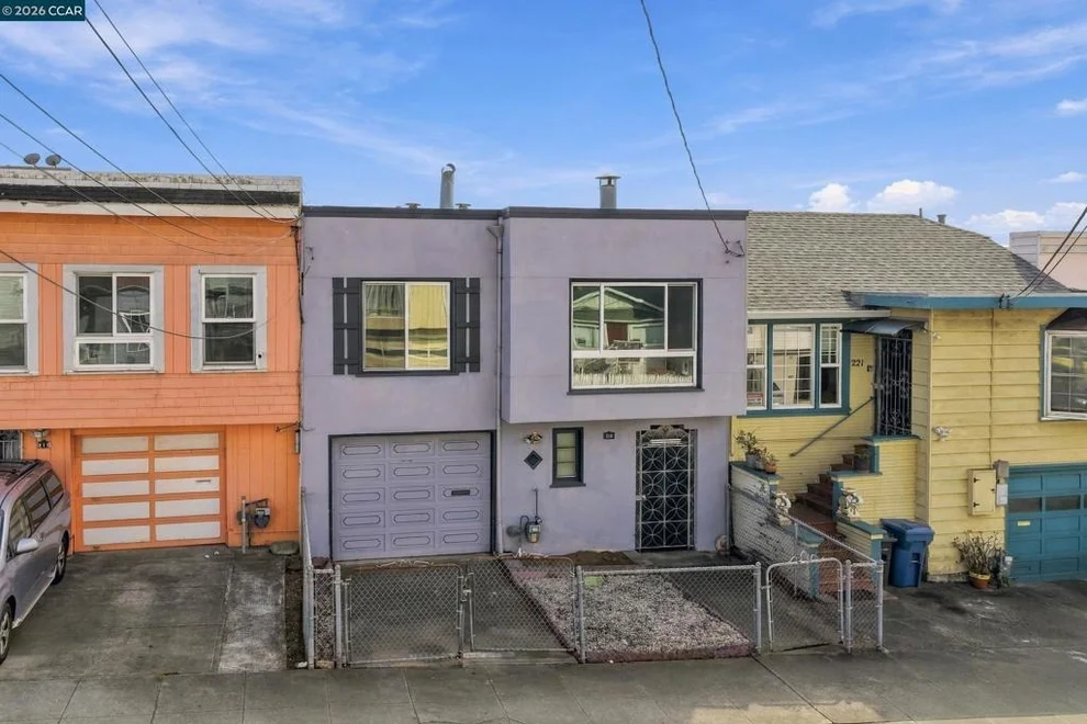 Unit for sale at 219 Hillcrest Dr, Daly City, CA 94014